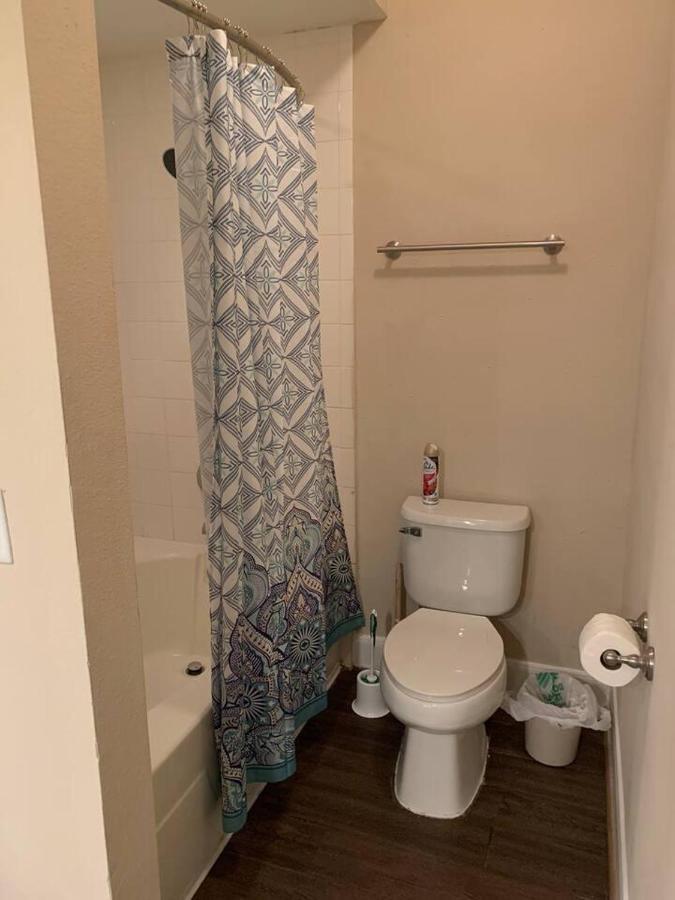 2 Bedroom Easy Access To Med Center, Nrg, Downtown Houston Exterior photo