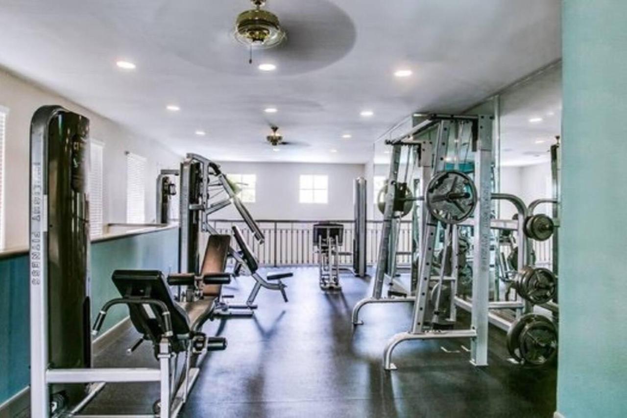 2 Bedroom Easy Access To Med Center, Nrg, Downtown Houston Exterior photo